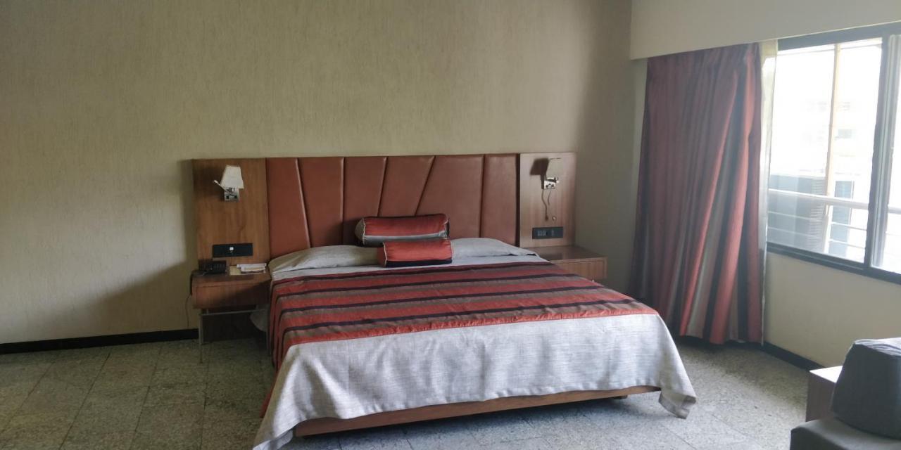 Hotel Nasiklub Exteriér fotografie